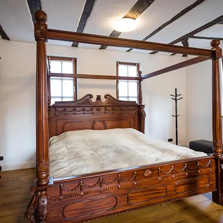In Mit Kleinem Garten Appartement Traben-Trarbach